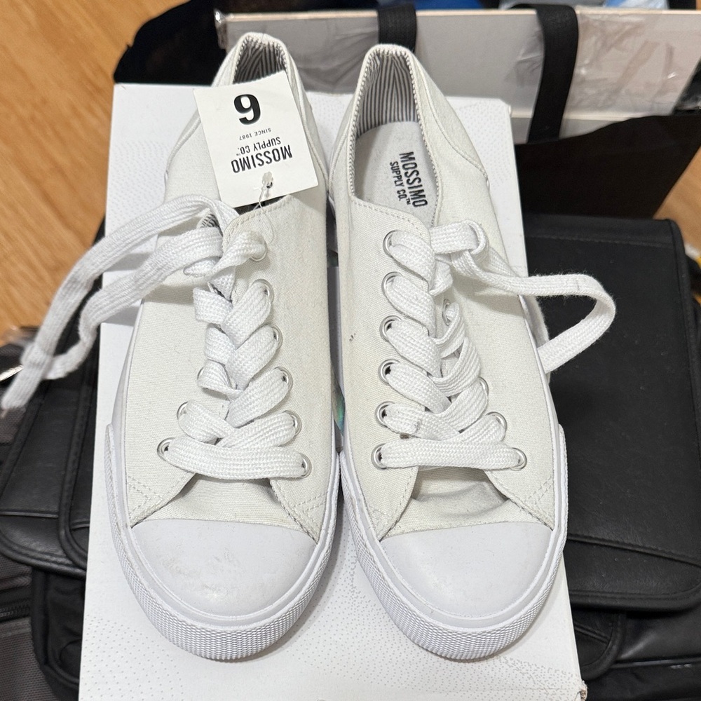 Moschino Classic White Women's Sneakers